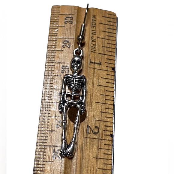 Skeleton Earrings unisex - Picture 2 of 4